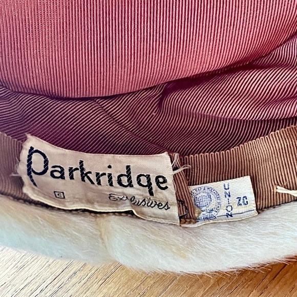 SOLDPillbox Hat Vintage 60s Jackie Winter Fur Hat Retro Wedding New Years Cloche - Picture 9 of 9